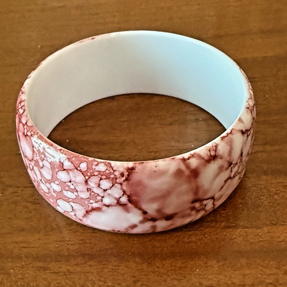 Vintage Lucite‎ Bangle Bracelet Rose White Marbled Wide Chunky Statement 3" Mod